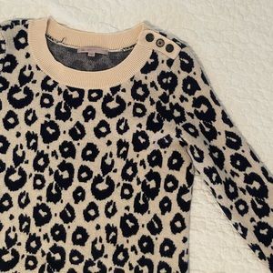 GAP - Cheetah Print Sweater - S